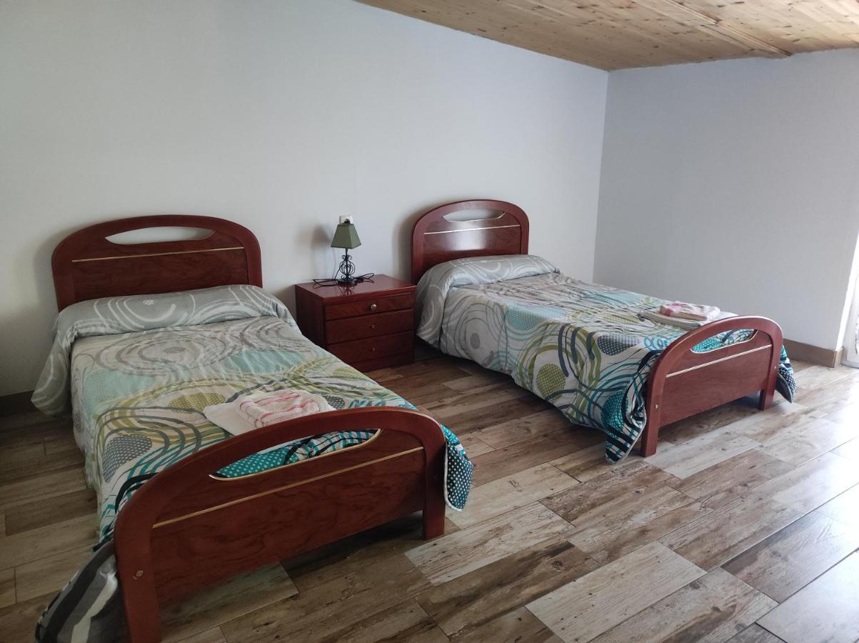 Albergue Santa Ana 산 마르틴 델 카미노 외부 사진