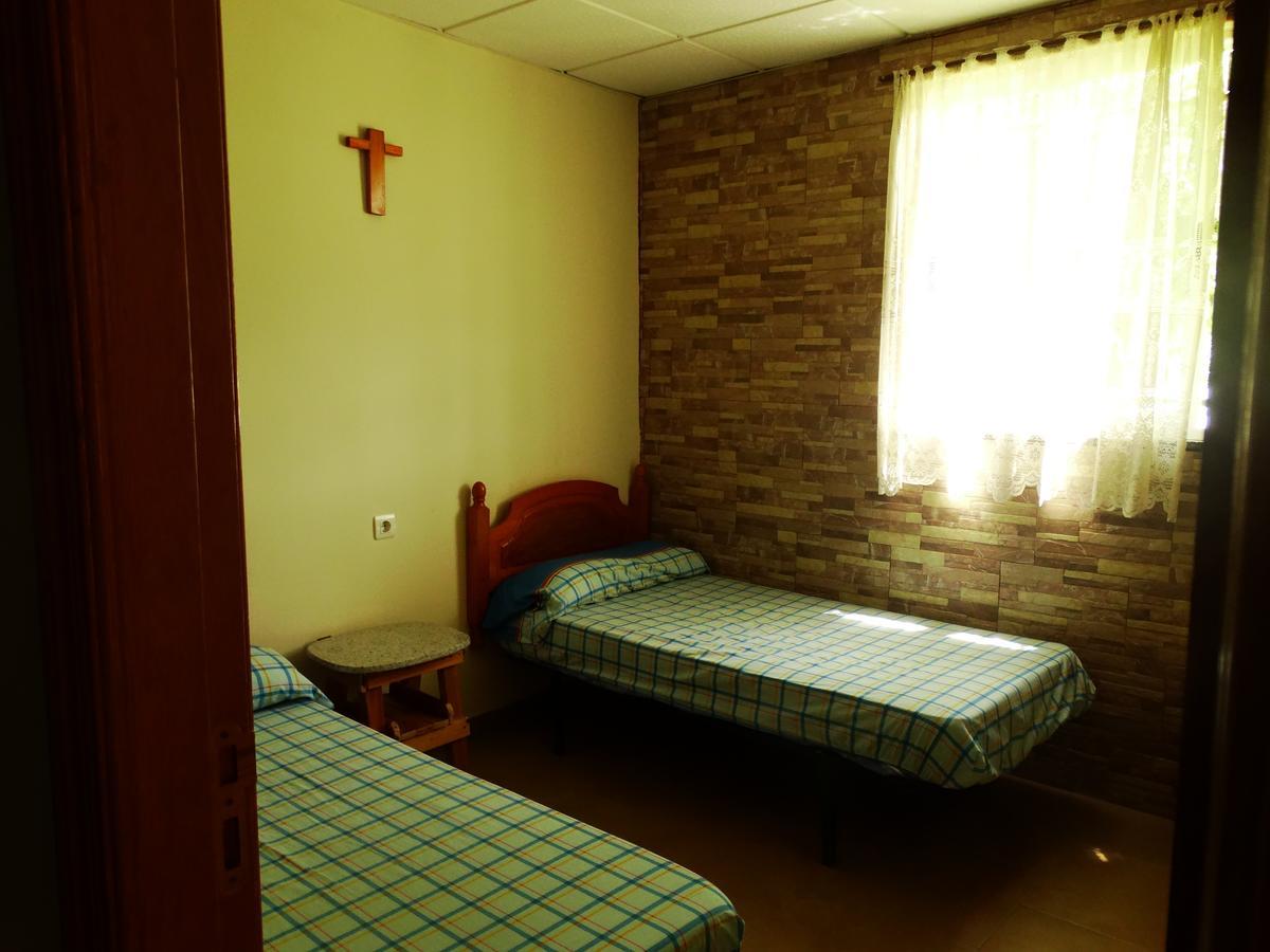 Albergue Santa Ana 산 마르틴 델 카미노 외부 사진